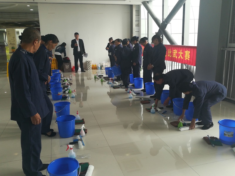 �B�T(m��n)��ȸ�Ӻ����������v��(ch��ng)�������ܴ����