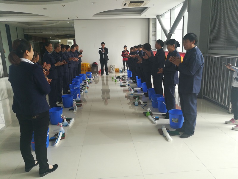 �B�T(m��n)��ȸ�Ӻ����������v��(ch��ng)�������ܴ����